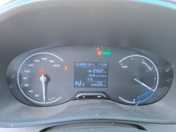 Wuling Hongguang New Energy 2024, 23500 км, за 9500 USD - фото 10