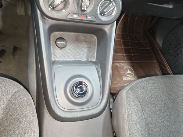 Wuling Hongguang New Energy 2024, 24900 км, за 9864 USD - фото 17