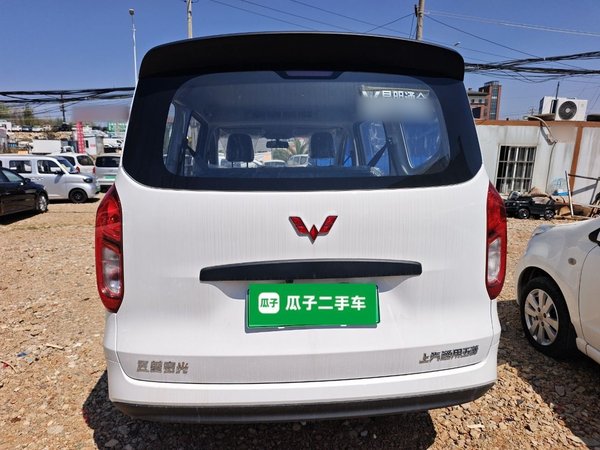 Wuling Hongguang New Energy 2025, 100 км, за 9830 USD
