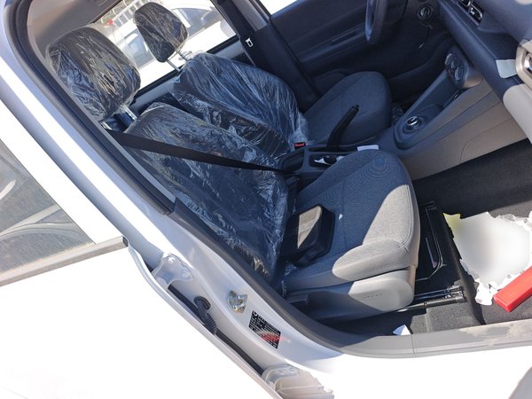 Wuling Hongguang New Energy 2025, 100 км, за 9830 USD - фото 18