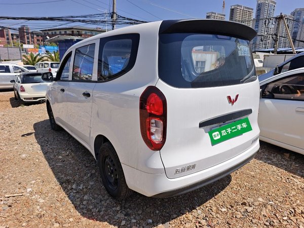 Wuling Hongguang New Energy 2025, 100 км, за 9830 USD