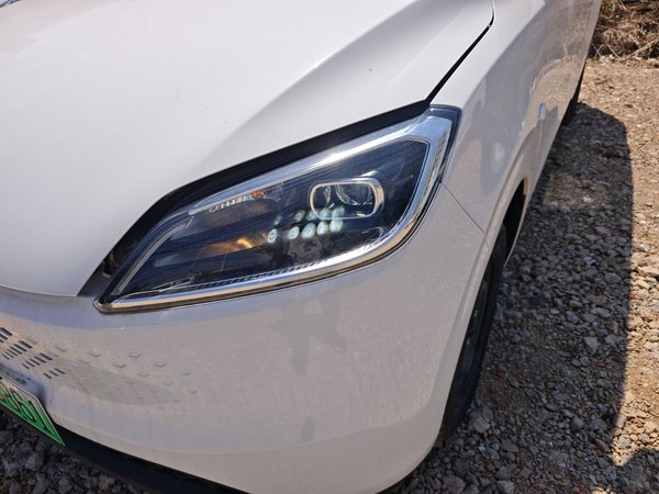 Wuling Hongguang New Energy 2025, 100 км, за 9830 USD - фото 9