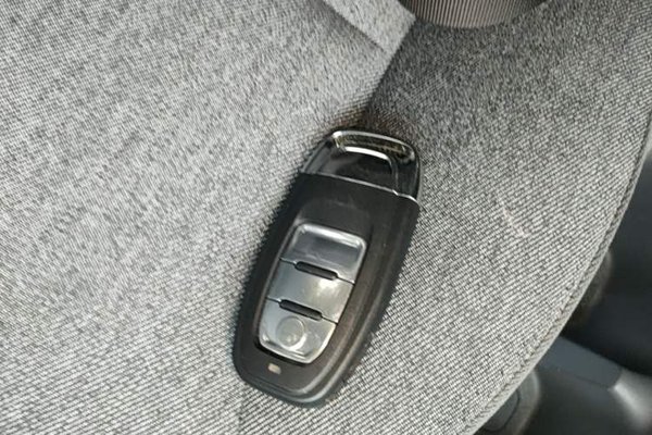Wuling Hongguang New Energy 2025, 2000 км, за 11185 USD - фото 23