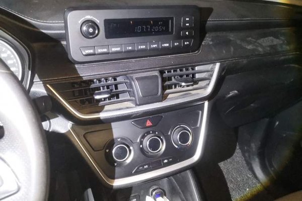 Wuling Hongguang S3 2018, 113900 км, за 3949 USD - фото 14