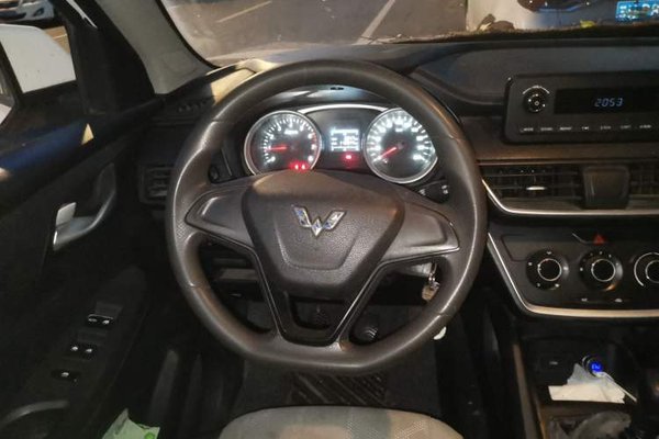 Wuling Hongguang S3 2018, 113900 км, за 3949 USD - фото 11