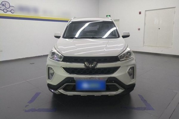 Wuling Hongguang S3 2018, 83500 км, за 5337 USD