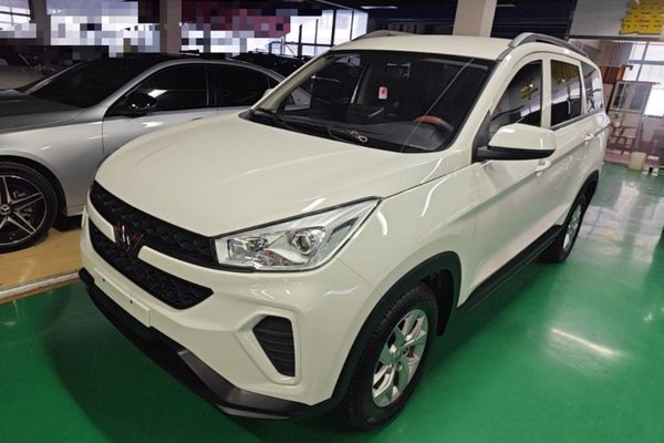 Wuling Hongguang S3 · 2019 год
