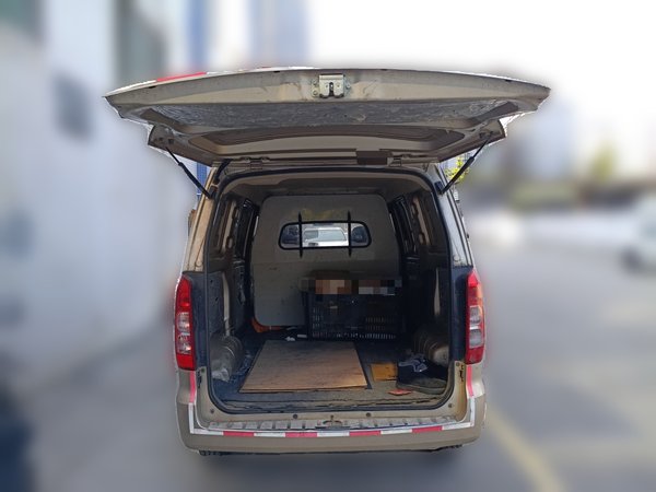 Wuling Hongguang V 2019, 37400 км, за 5845 USD - фото 9