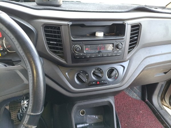 Wuling Hongguang V 2019, 37400 км, за 5845 USD