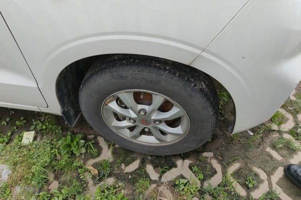 Wuling Hongguang V 2019, 47400 км, за 6052 USD