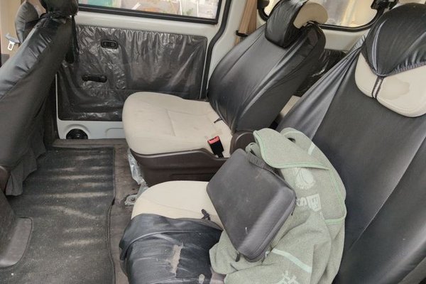 Wuling Hongguang V 2019, 47400 км, за 6052 USD - фото 14