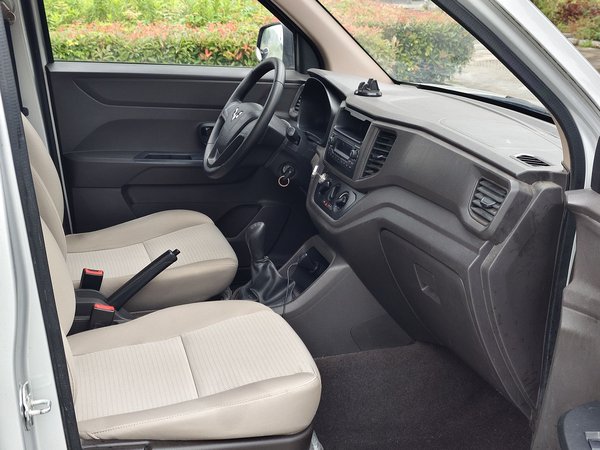 Wuling Hongguang V 2020, 112100 км, за 4966 USD - фото 16