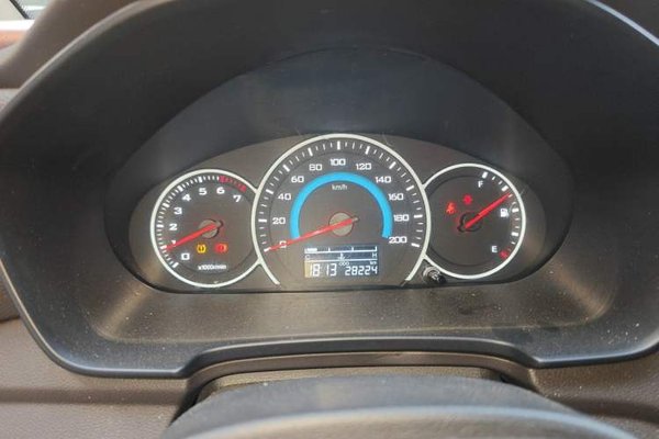 Wuling Hongguang V 2022, 28200 км, за 6327 USD - фото 12