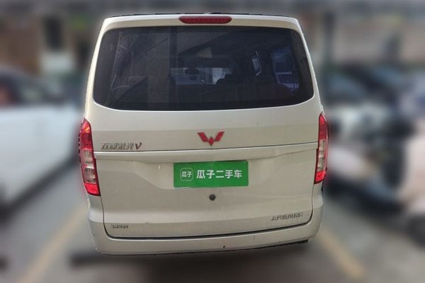 Wuling Hongguang V 2022, 28200 км, за 6327 USD