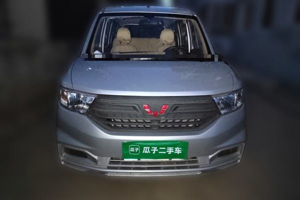 Wuling Hongguang V 2022, 3500 км, за 6422 USD