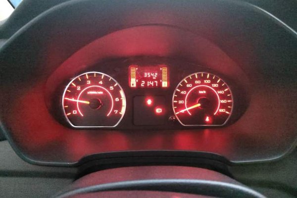 Wuling Hongguang V 2022, 3500 км, за 6422 USD - фото 11