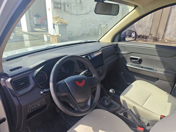 Wuling Hongguang V 2022, 40900 км, за 6576 USD - фото 12