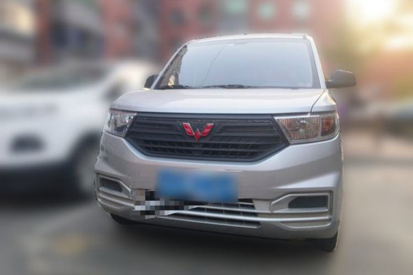Wuling Hongguang V 2022, 58400 км, за 5838 USD