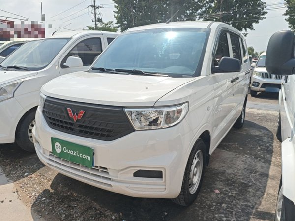 Wuling Hongguang V · 2022 год