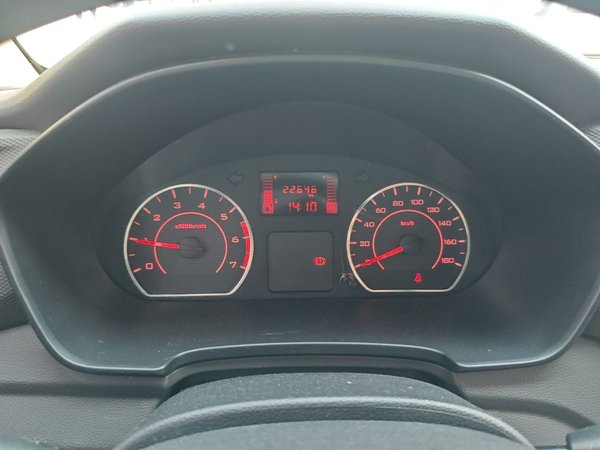 Wuling Hongguang V 2022, 22599 км, за 7572 USD - фото 15