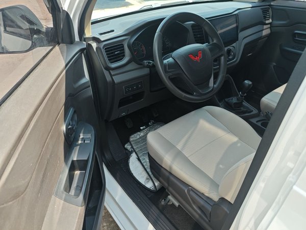 Wuling Hongguang V 2022, 22599 км, за 7572 USD - фото 19