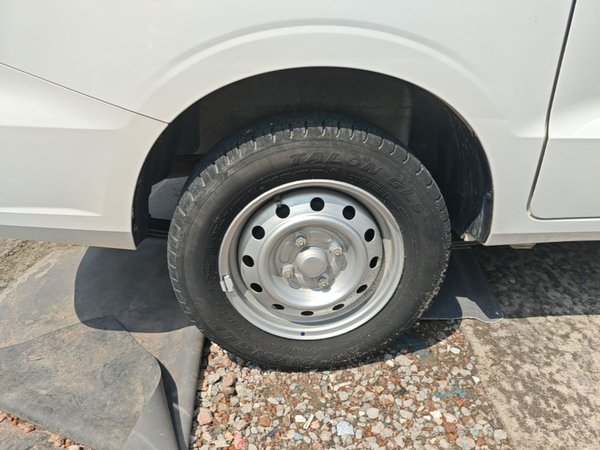 Wuling Hongguang V 2022, 22599 км, за 7572 USD - фото 10
