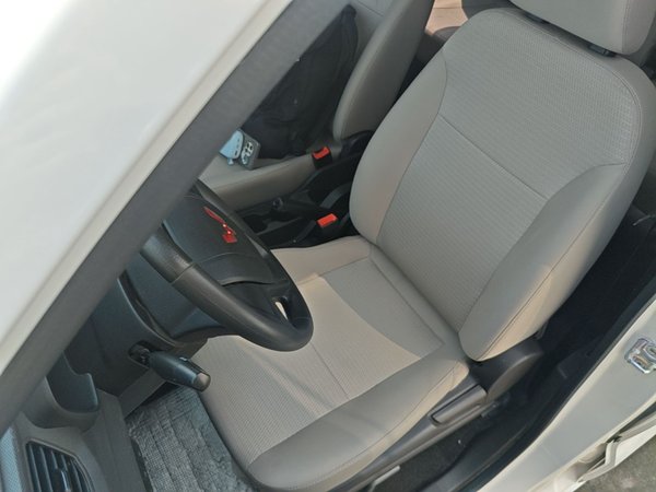 Wuling Hongguang V 2022, 22599 км, за 7572 USD - фото 18