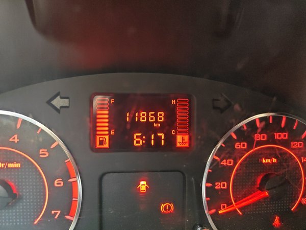 Wuling Hongguang V 2022, 11900 км, за 7125 USD - фото 11