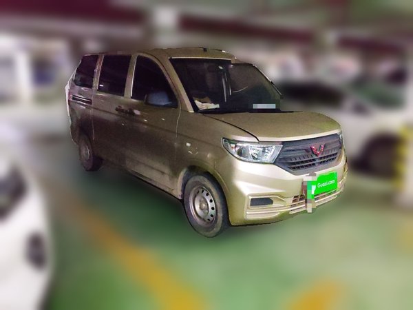 Wuling Hongguang V 2022, 33900 км, за 5608 USD