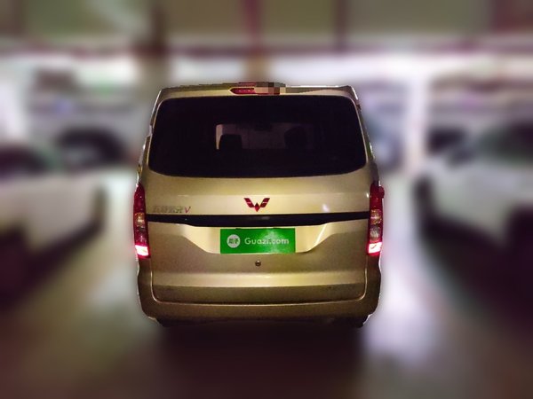 Wuling Hongguang V 2022, 33900 км, за 5608 USD