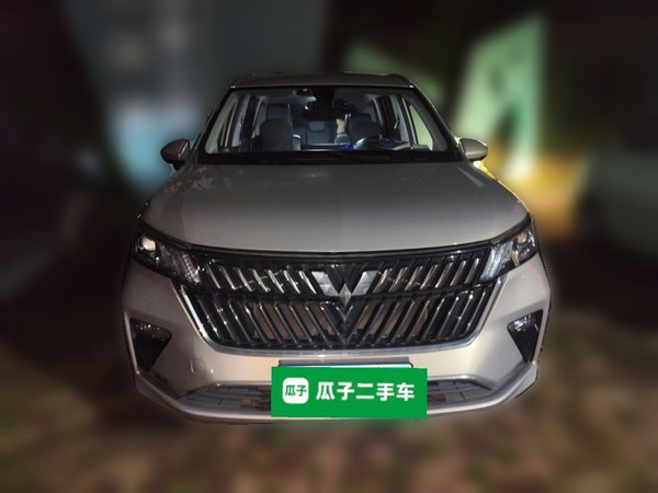 Wuling Jiachen 2022, 44900 км, за 9916 USD