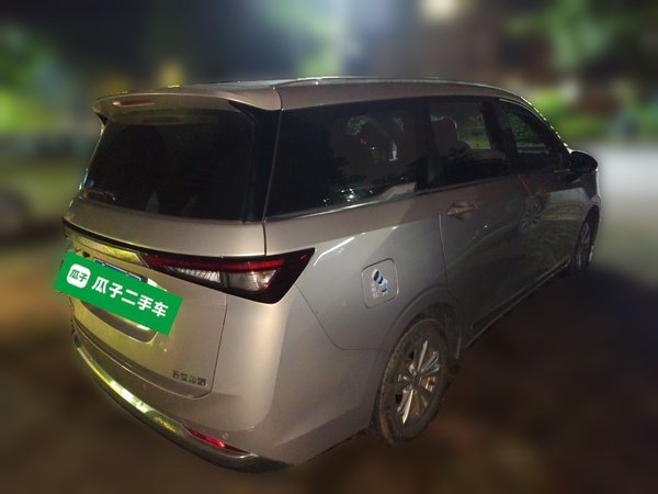 Wuling Jiachen 2022, 44900 км, за 9916 USD - фото 6