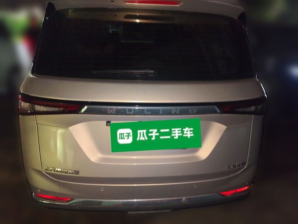 Wuling Jiachen 2022, 44900 км, за 9916 USD