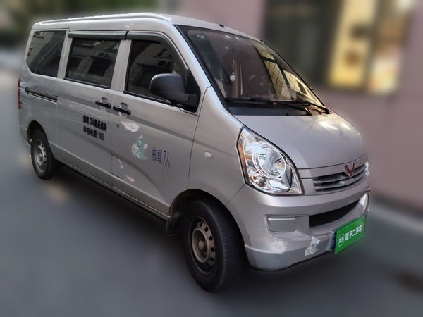 Wuling Rongguang S 2021, 39300 км, за 3941 USD