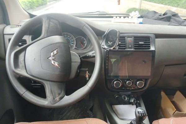 Wuling Rongguang V 2016, 56600 км, за 4900 USD - фото 18