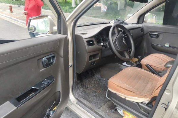 Wuling Rongguang V 2016, 56600 км, за 4900 USD - фото 19