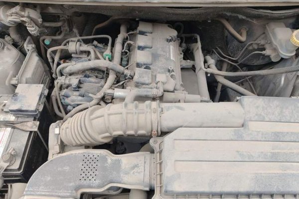 Wuling Rongguang V 2016, 124900 км, за 4368 USD - фото 21