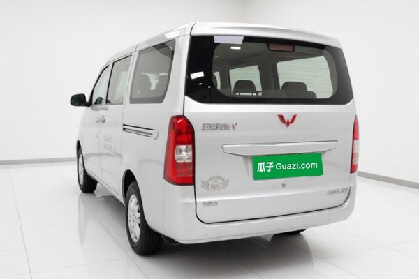 Wuling Rongguang V 2016, 124900 км, за 4368 USD