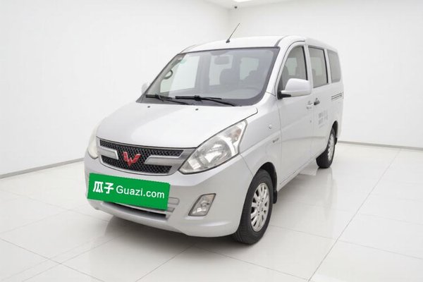 Wuling Rongguang V · 2016 год