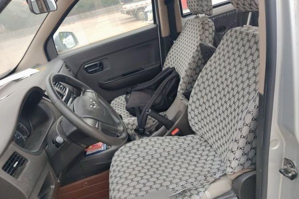 Wuling Rongguang V 2016, 124900 км, за 4368 USD - фото 14