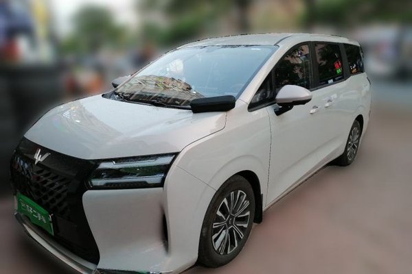 Wuling Wuling Starlight 730 · 2025 год