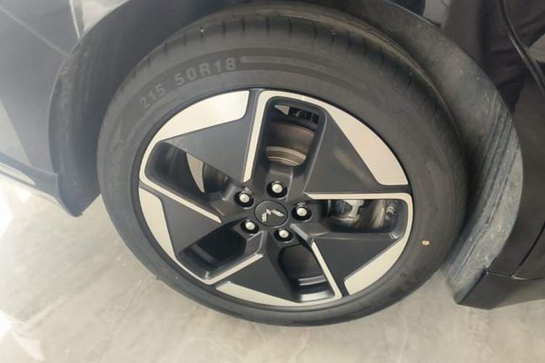 Wuling Xingguang 2023, 2900 км, за 11277 USD - фото 9