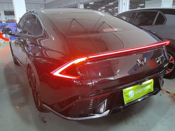 Wuling Xingguang 2023, 21700 км, за 10948 USD