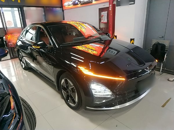 Wuling Xingguang 2025, 1700 км, за 14895 USD