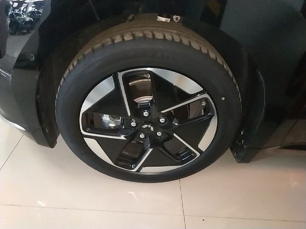 Wuling Xingguang 2025, 1700 км, за 14895 USD - фото 8