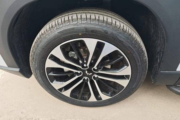 Wuling Xingguang 560 New Energy 2026, 6300 км, за 13094 USD - фото 15