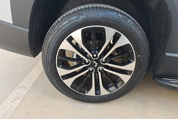 Wuling Xingguang 560 New Energy 2026, 6300 км, за 13094 USD - фото 16