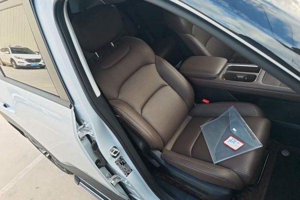 Wuling Xingguang 560 New Energy 2026, 6300 км, за 13094 USD - фото 24