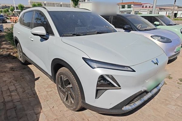 Wuling Xingguang S 2024, 11700 км, за 12270 USD