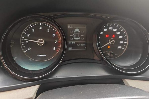 Wuling Zhengcheng 2021, 42500 км, за 6231 USD - фото 13